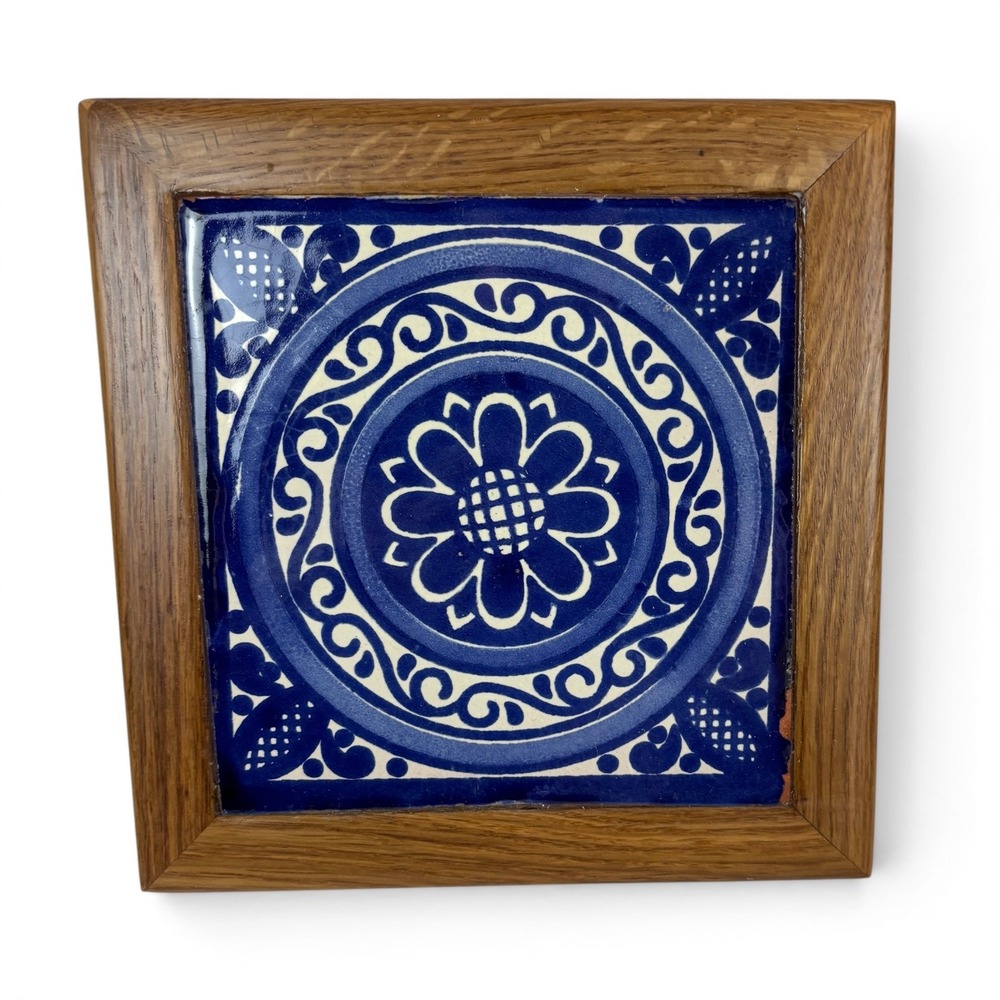 Quarter Sawn Oak Framed Talavera‎ Tile Trivet Blue White Floral 7.5"